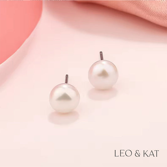 Fresh Water Pearl Stud Earrings