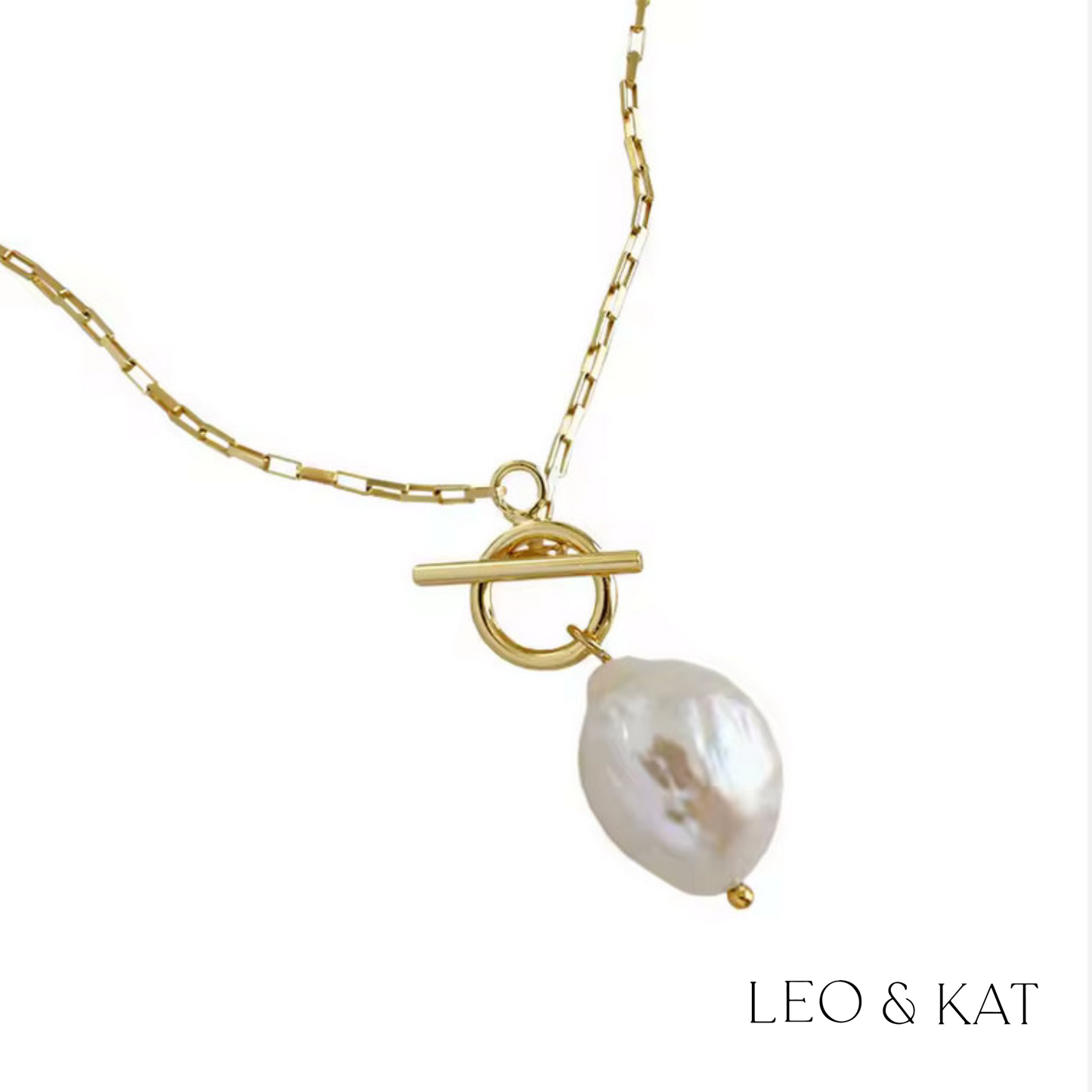 Baroque Pearl Pendant Necklace