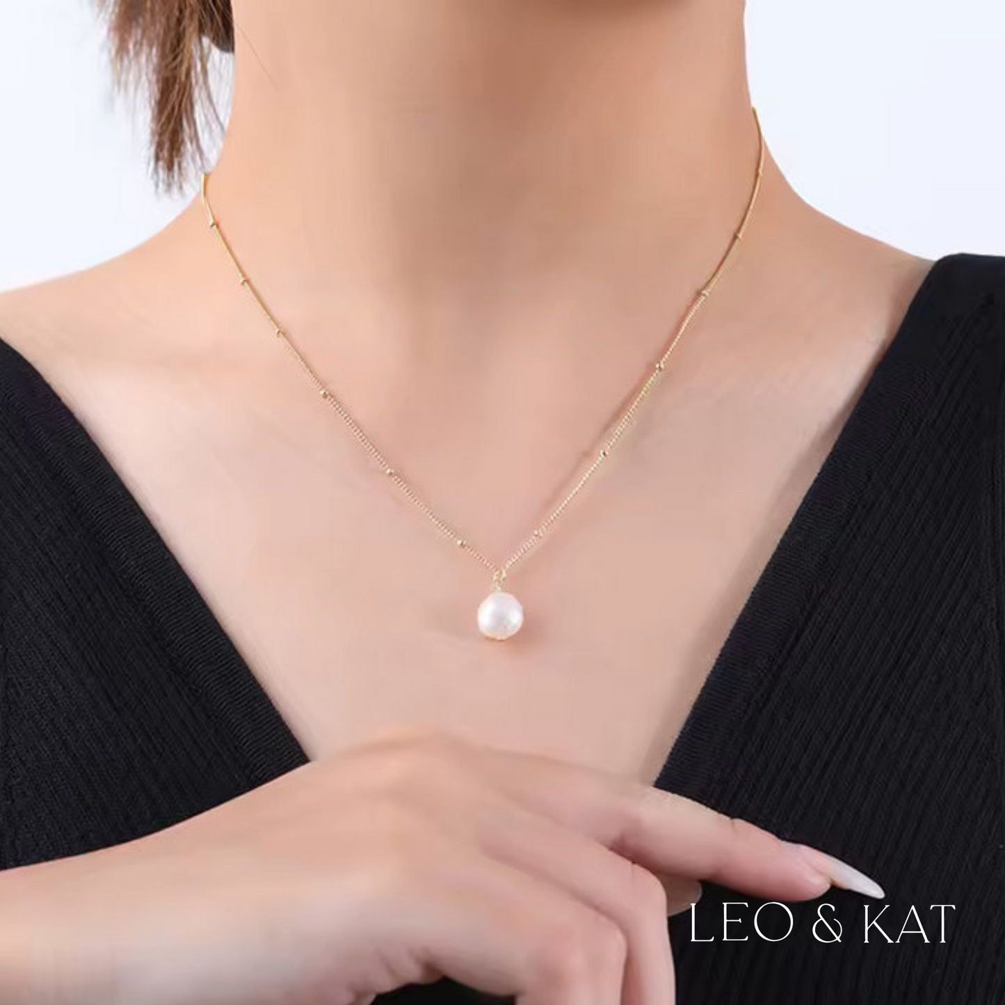 Baroque Pearl Pendant Necklace